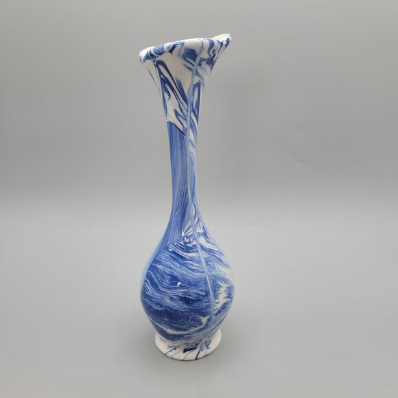 Mt St Helens Ashware Blue White Ceramic Bud Vase Swirled Marbled Design - Picture 2 of 7